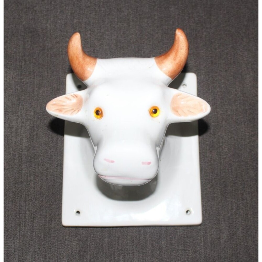 White Ceramic Cow Head Wall Decor Farmhouse Bull Head Sculpture Modern Rustic